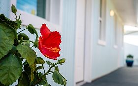 Salt Air Inn & Suites